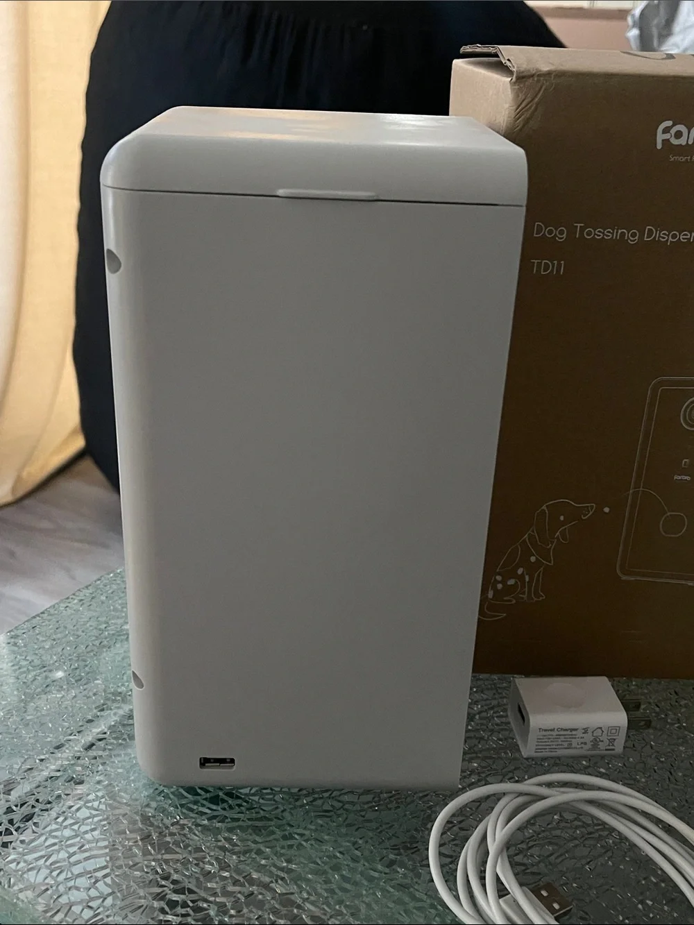 Fararo Pet Treat Dispenser with Camera